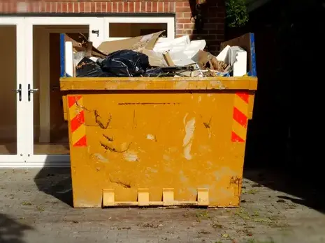 entreprise vide maison à Avrillé - image 2
